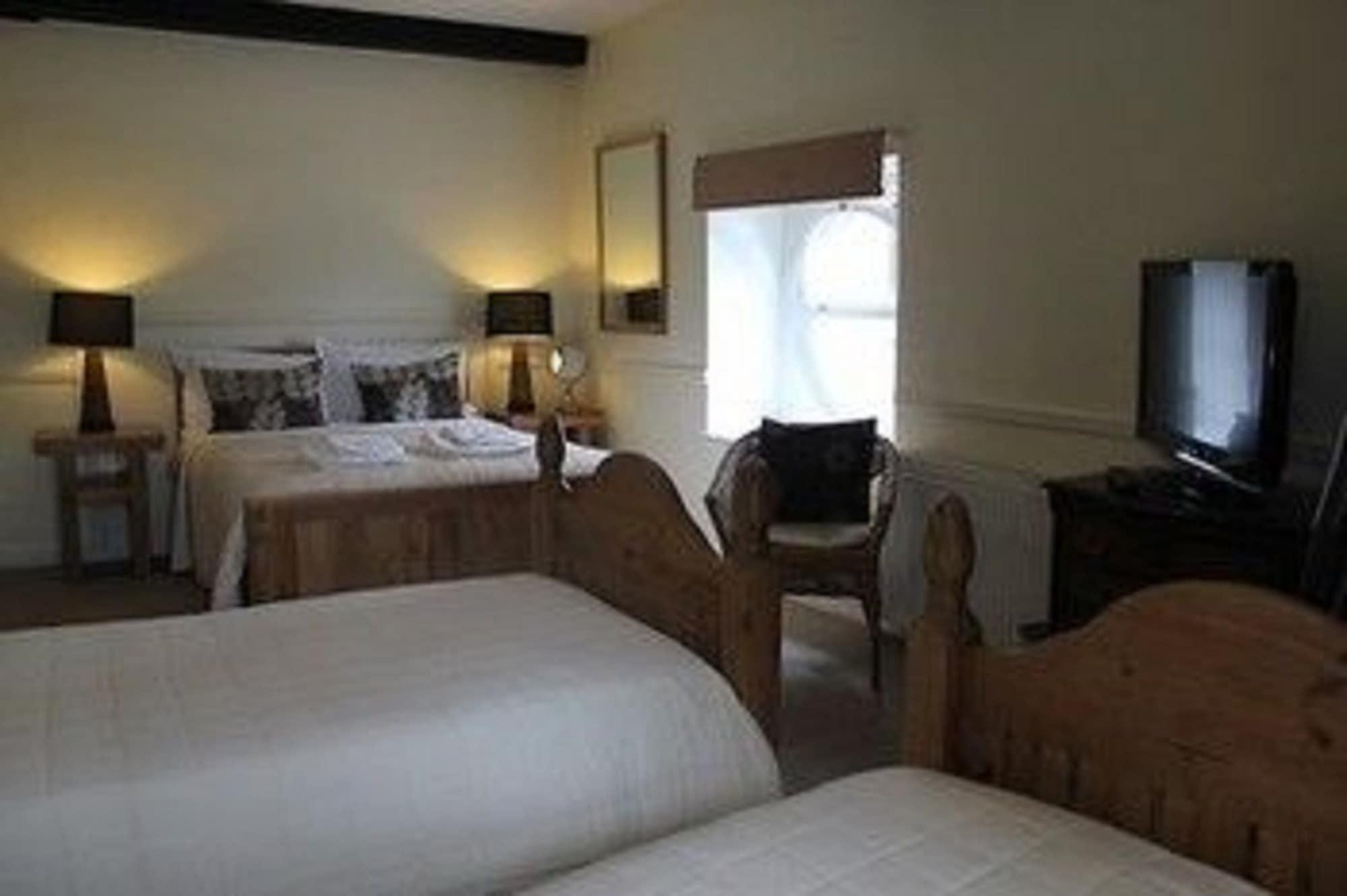 The Coach House Bed & Breakfast Winterbourne Exterior photo